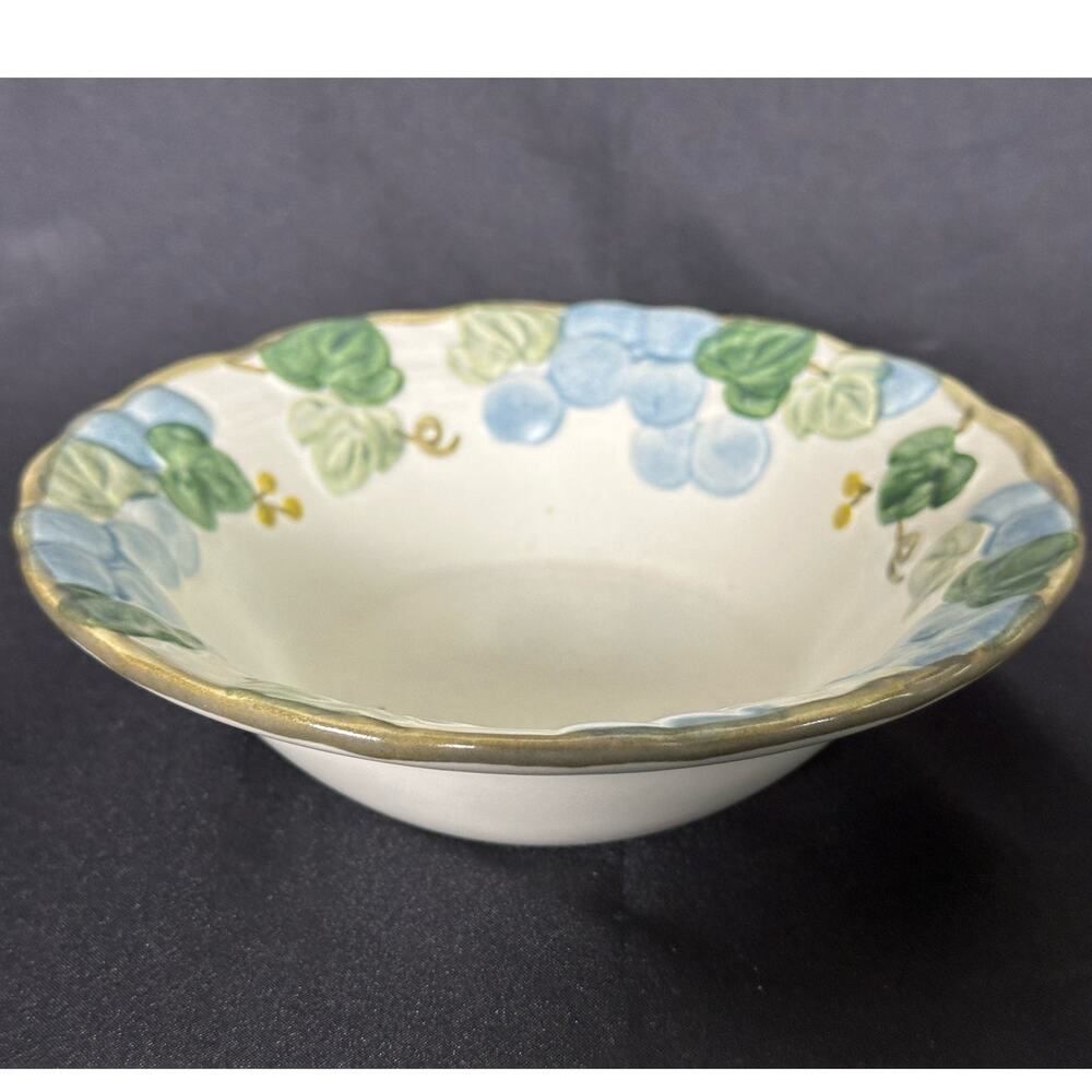 METLOX Poppy Trail Sculptured Blue Grape Cereal Bowl 6"